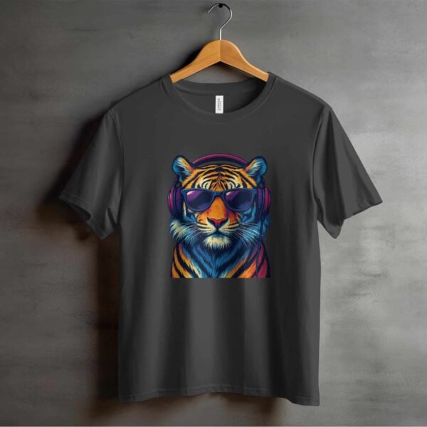 Beats & Stripes Tiger T-Shirt